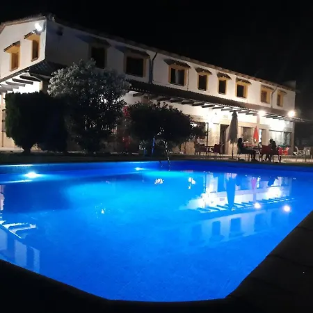 Hotel Restaurante Buitreras El Colmenar