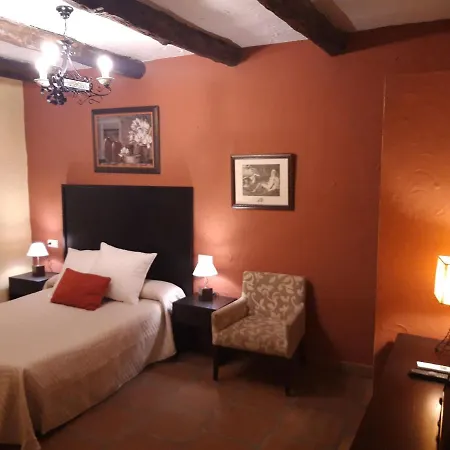 Restaurante Buitreras * El Colmenar