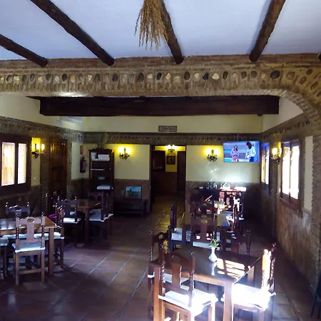 Hotel Restaurante Buitreras