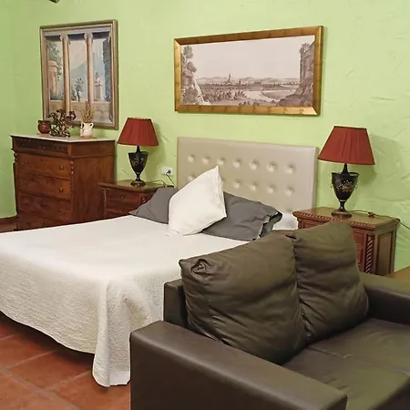 Hotel Restaurante Buitreras *