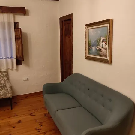 Restaurante Buitreras Hotel *